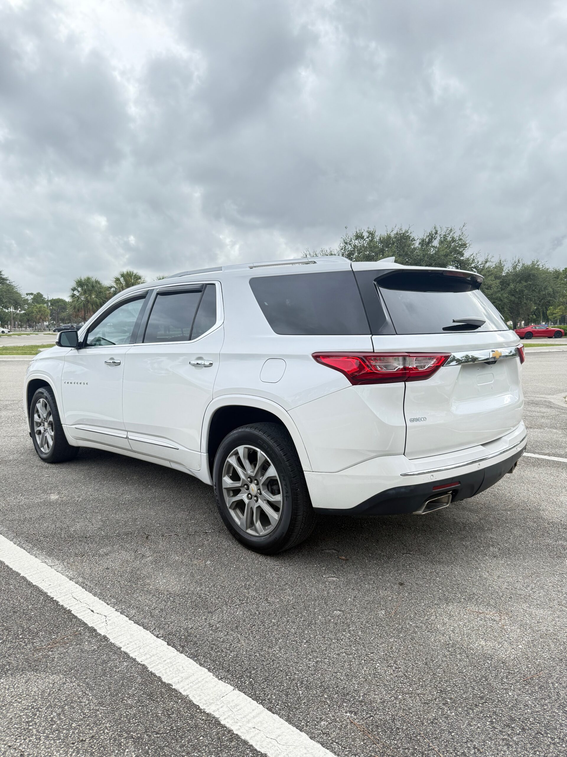 2018 Chevrolet  Traverse P White